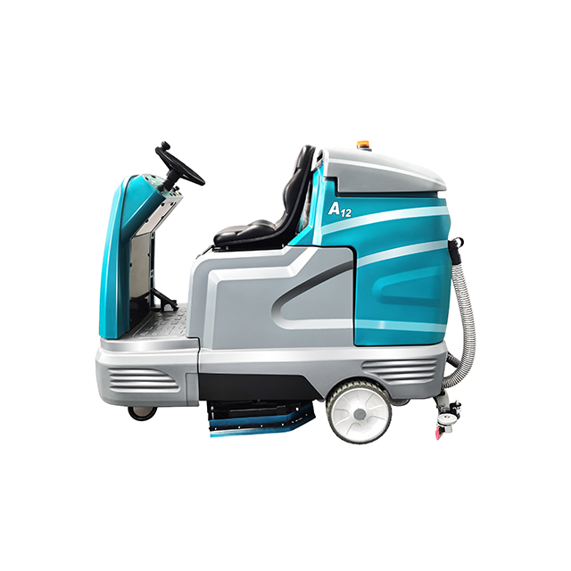 A12 Üzerine binilen zemin yıkayıcı
